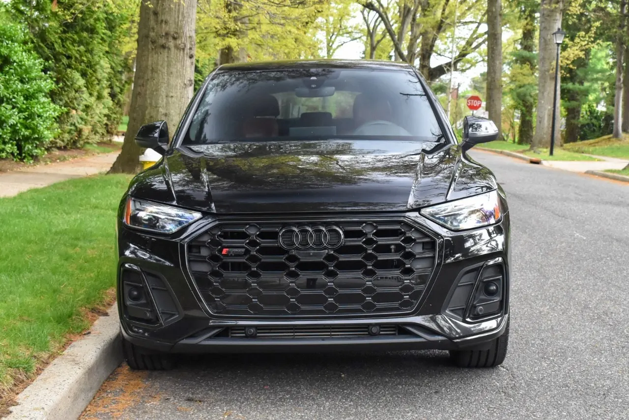 2023 Audi SQ5 Sportback 3.0T Premium Plus
